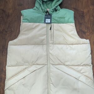 New- Magellan Outdoors Men's Insulated Hooded Vest 2XL